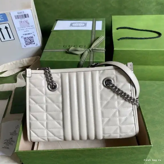 First bag ru Tote GUCCI Bag GG Marmont 0613